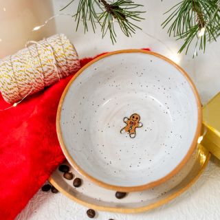 a pouze jedna jediná mistička s Perníčkem. Samozřejmě budou kalíšky s Perníčkem.